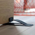 Miniatyrbilde 3 av 5: Fjær - Dørstopper med dør beskyttelse (Svart)