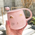 Miniatyrbillede 2 af 4: Keramisk kaffekrus til hjemmet med rustfri stål ske - Katte mønster