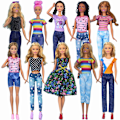 Miniatyrbild 1 av 5: Barbie modekläder, 10 delar, 10 dockaccessoarer, för