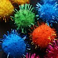 Pikkukuva 4 / 5: 100 kpl 30 mm Mini Pehmeät Fluffipomponit Pomponit Glitterpallot Käsintehtyjä Lasten Leikkikalut DI