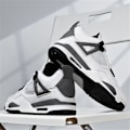 Miniatyrbilde 2 av 5: Herre Air 4 Retro Klassiske skatesko Fitness Basket Casual Arbeid Løping Gåsko Zapatos A4blue_SSDLV 2 Aj4white Lila 2 Aj4white Lila 3.5 UK