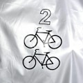Miniatyrbild 3 av 5: Cykelskydd för 2 cyklar - Vattentät - Dammtät - UV-skydd
