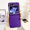 Miniatyrbillede 1 af 2: Z Flip 5 etui, pu læder præget blomster stødsikkert etui til Samsung Galaxy Z Flip 5 Purple