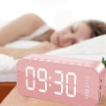 Miniatyrbild 4 av 5: Väckarklocka för sovrum/kontor, digital klocka med Bluetooth högtalare, väckarklocka för tunga sovplatser pink