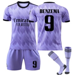 Real Madrid bortatröja nr 9 Benzema fotbollsdräkt med strumpor #9 10-11Y