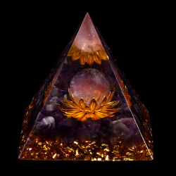 Healing Crystal Chakra Stones Protection Pyramid Reiki dekor 6cm
