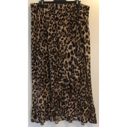 Leopard kjol fastsydd omlott och volang framtill 50-52 Zhenzi MultiColor 52