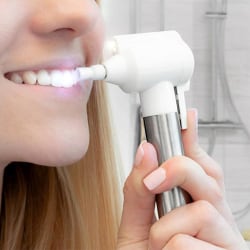 Blekning- och poleringsapparat för tänder