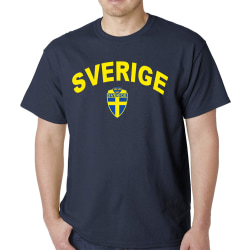 Sverige navy T-shirt med märke & text fram L