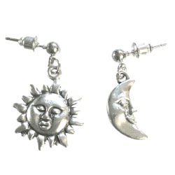 Korvakorut - Aurinko - Crescent Moon - Epäsymmetrinen - Pin Silver