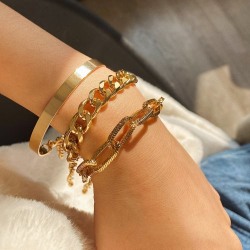 Guld armband med 3 st kedjor Guld