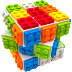 Två 3x3 Rubiks kubhjärna byggstenar byggda på tegelstenar Rubik