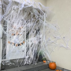 100g Halloween töjbart spindelnät med 30 falska spindlar