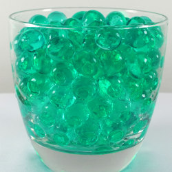 2000 förp Stora Vatten kristaller 1,5-1,7 cm Grön grön