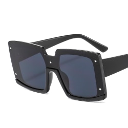 Stora fyrkantiga solglasögon med bred skalm svart brun Black one size