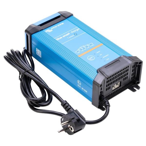Victron Energy Blue Smart IP22 12V/20A battery charger