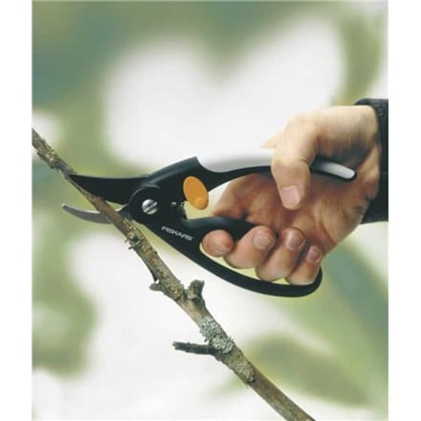 Fiskars Fingerloop Pruner Bypass P44 Pruner Bypass