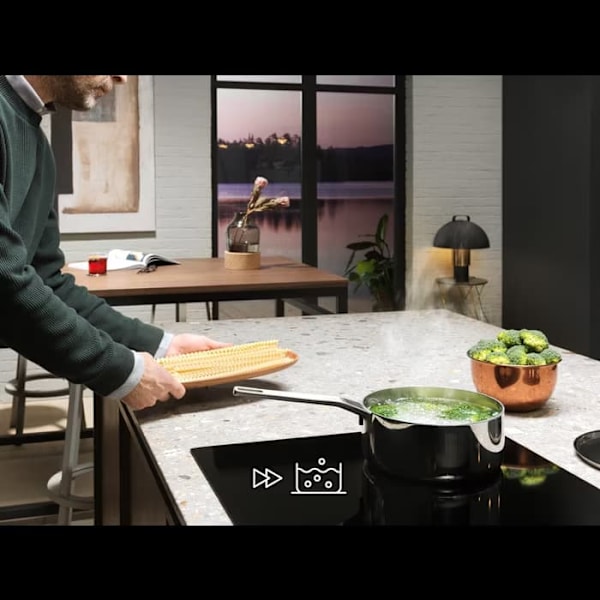 Electrolux Serie 300 949492519 LIB60420CK Black Built-in 59 cm Zone induction hob 4 zone(s)