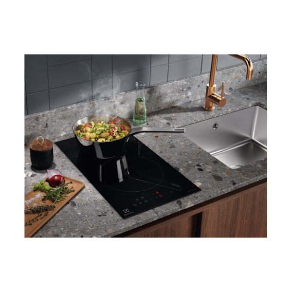 ELECTROLUX LIT30231C induction cooktop Sort