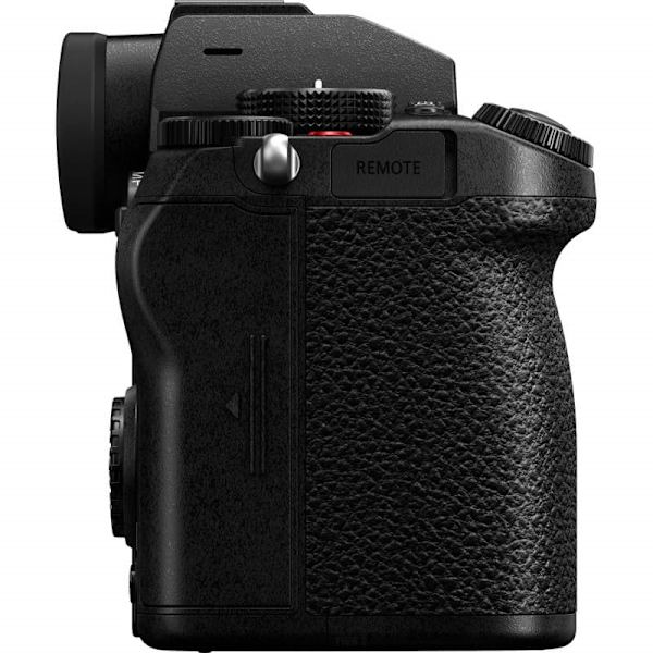 Panasonic Lumix DC-S5 + 20-60mm f/3.5-5.6 Sort