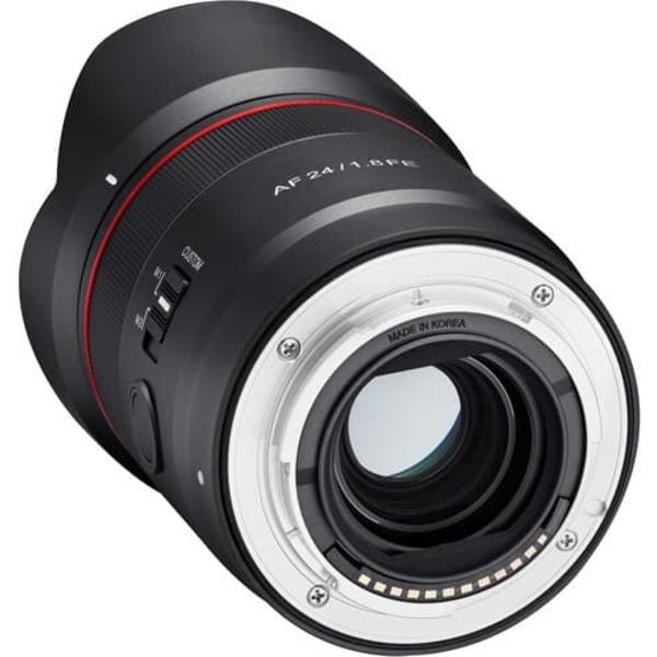 Samyang AF 24mm f/1.8 lens for Sony Sort