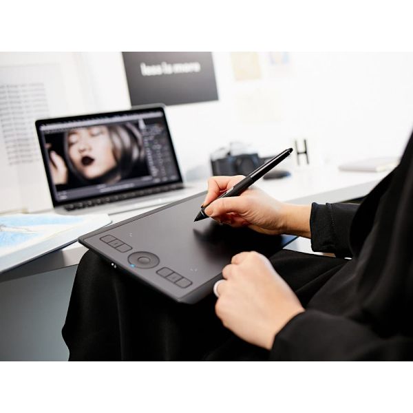 Graphic Tablet Wacom INTUOS pro S, Black