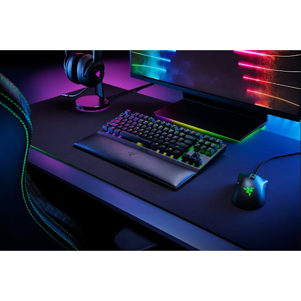 Razer | Ergonomic Wrist Rest for Tenkeyless Keyboards | Black | Wrist rest | N/A | N/A | Black
