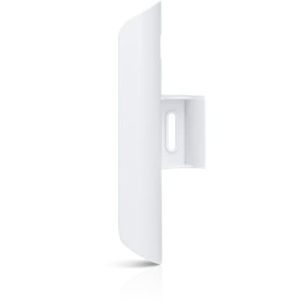 UBIQUITI airMAX NanoStation M2 loco; 2.4 GHz frequency band; Plug-and-play integration with airMAX antennas; 150+ Mbps, range 5+ km, 8.5 dBi.