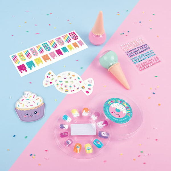 MAKE IT REAL Manicure set Nail candy
