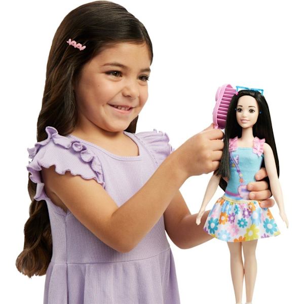 Barbie® My First Barbie® nukk rebasega
