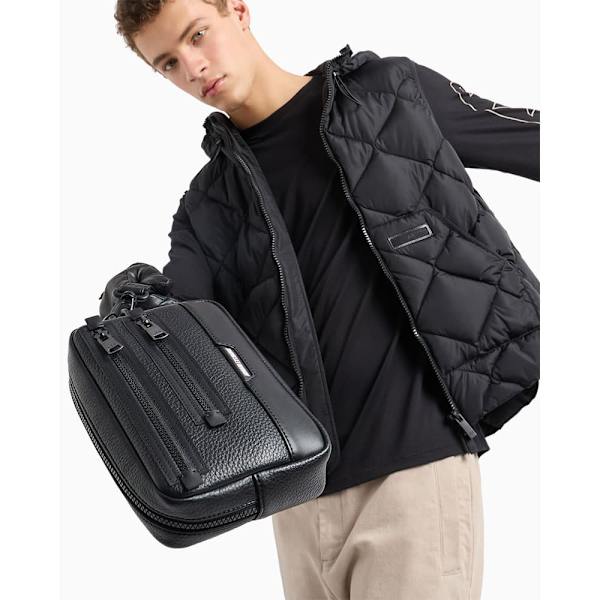 Armani Exchange 958556_4f863 Toilett Laukku Musta
