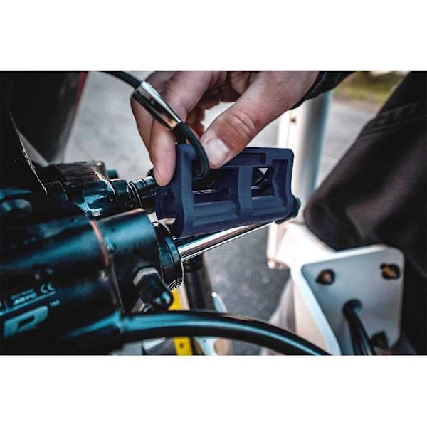 T-h Marine Hydrauliskt Styrlås För Utombordare Steer-stop™ Svart