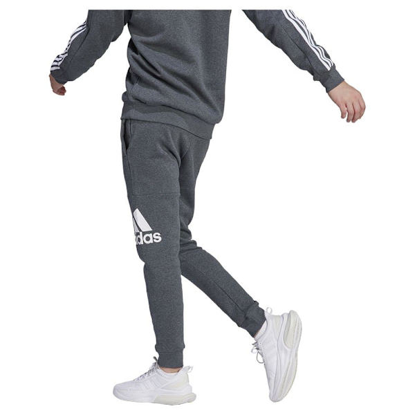 Adidas Byxor Essentials Fleece Tapered Cuff Big Logo Joggers Grå XS / Regular Man