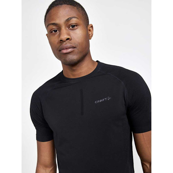 Craft Kortärmad T-shirt Adv Cool Intensity Svart L Man