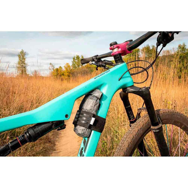 Wolf Tooth Runko Laukku Wt B-rad Teklite Roll 0.6l Harmaa