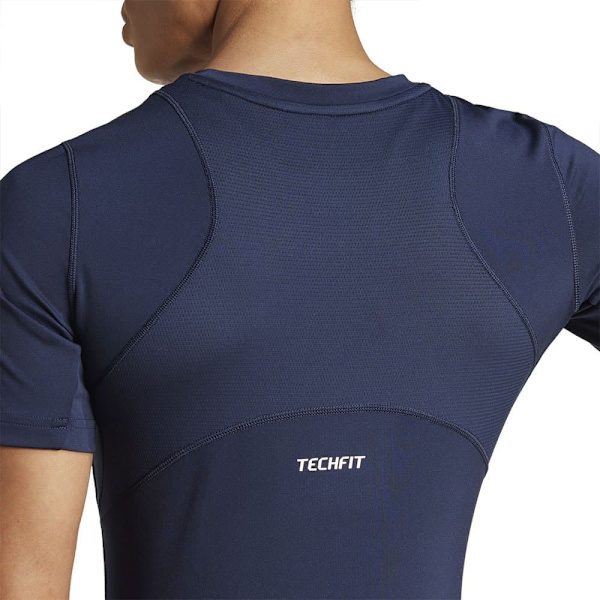 Adidas Techfit Training Lyhythihainen T-paita  S Nainen