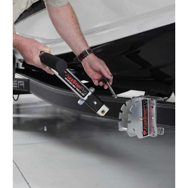 Keelguard Trailer Step Flexstep Pro Silver