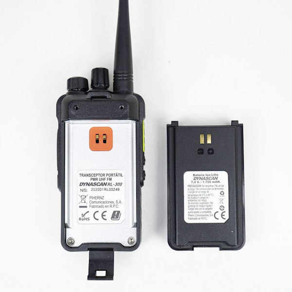 Dynascan Rl- 300 Radio Uhf Radio Station Sort
