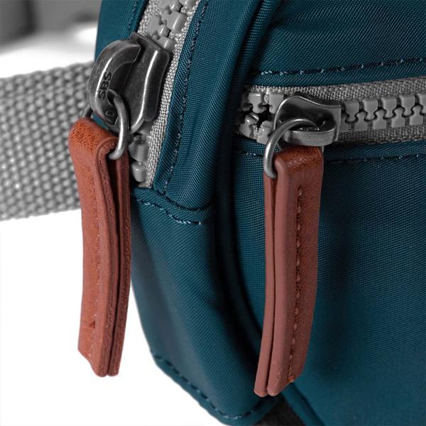 Roka London Paddington Hip Bag Laukku Sininen S