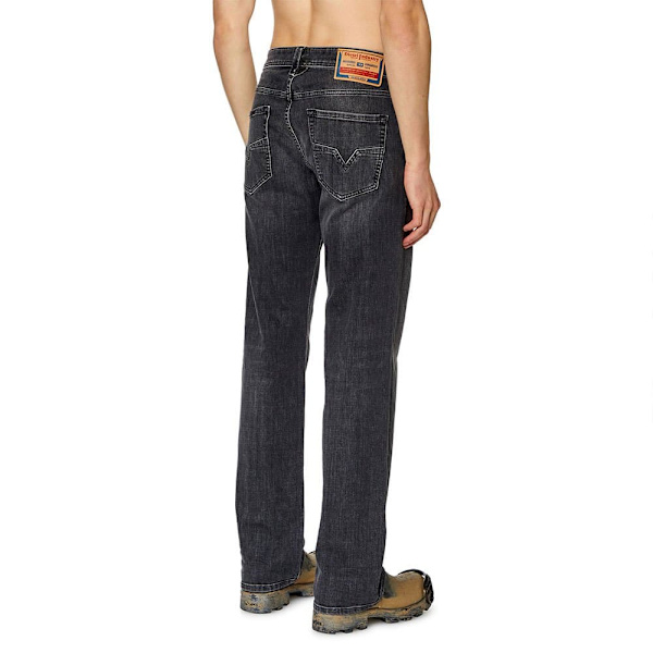 Diesel 00c06q-09h29 1985 Larkee Farkut Musta 31 / 32 Mies