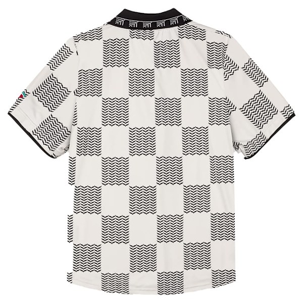 Grimey Nablus Land Back Soccer T-shirt Med Korte ærmer Hvid S Mand