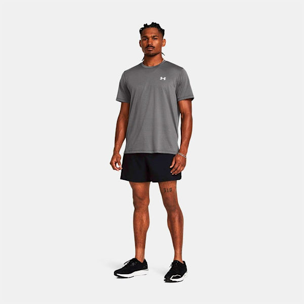 Under Armour Launch 5in Unlined Shortsit Musta XL Mies