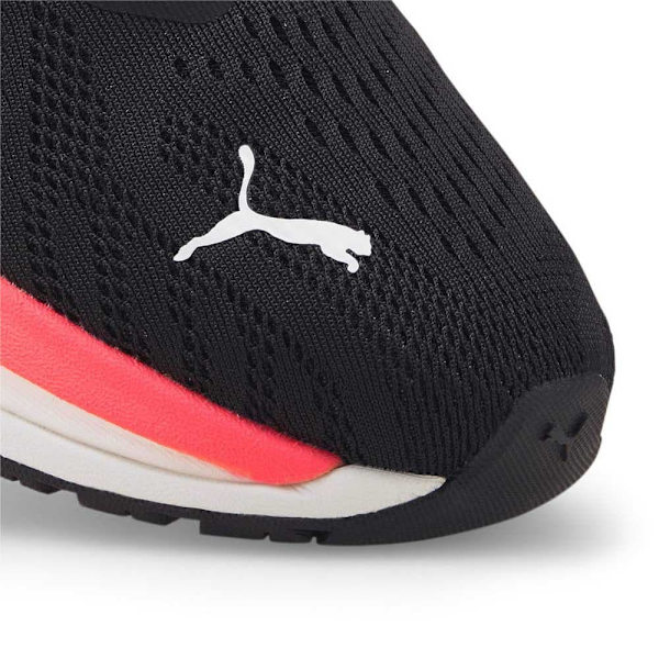 Puma Lenkkitossut Magnify Nitro Surge Musta EU 38 Nainen
