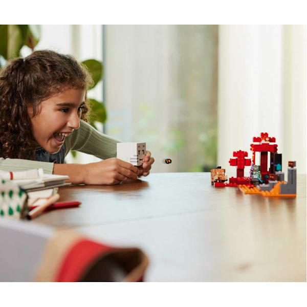 Lego Bagholdet På Portal Konstruktion Spil Nether