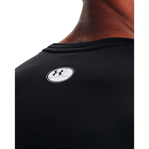 Under Armour Coldgear Armour Fitted Crew Pitkähihainen T-paita Musta L / Regular Mies