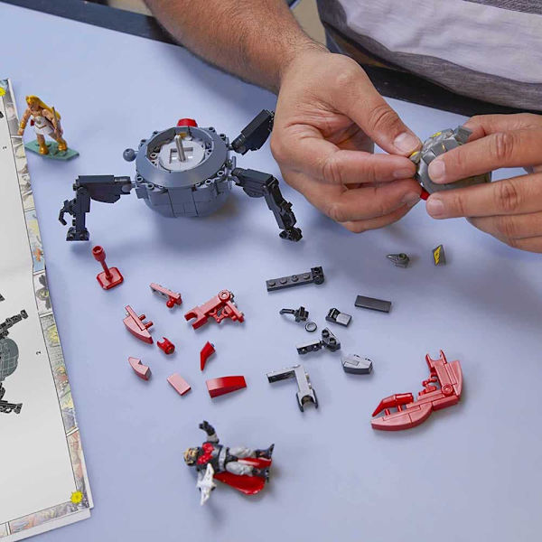 Mega Construx She Ra Vs Och Monstroid Attack Vehicle Construction Set Byggleksaker För Barn Hordak Flerfärgad 8 Years