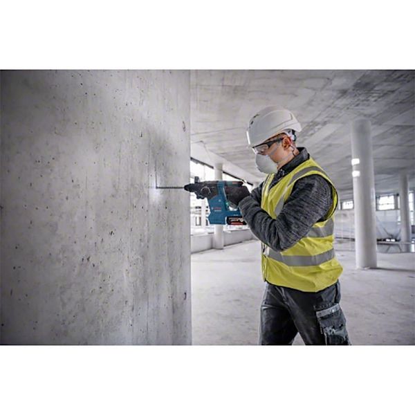 Bosch Professional Batteri Hammare Gbh 18v-24c L-boxx 136 Silver