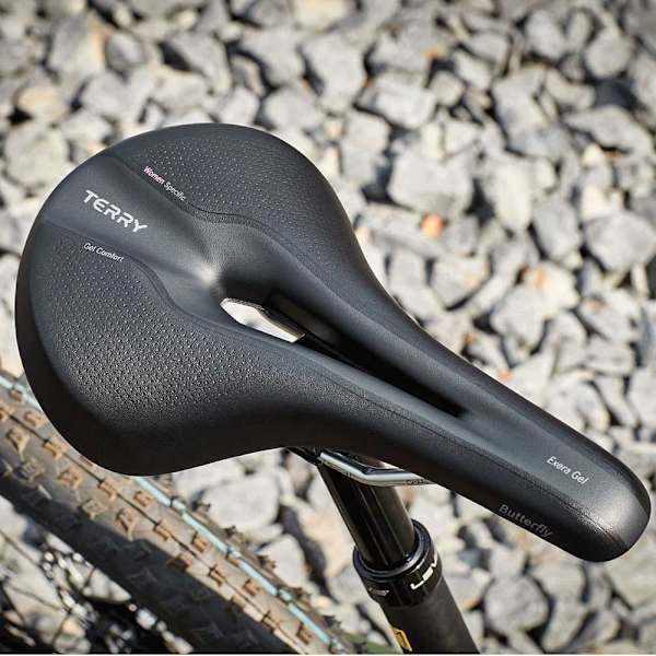 Terry Fisio Satula Butterfly Exera Gel Musta 158 mm