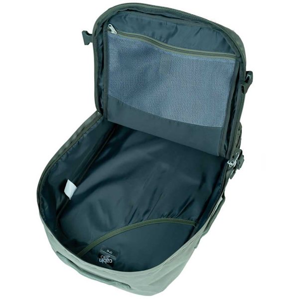 Cabin Zero Classic Plus 42l Ultra Light With Luggage Trackers Reppu