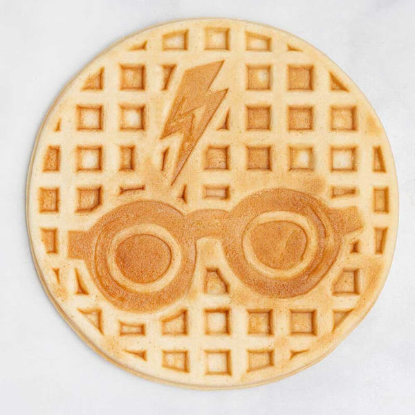 Uncanny Brands Lasit Ja Harry Potterin Säde Gofrera Musta